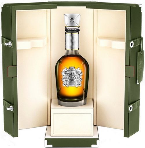Slika CHIVAS THE ICON whisky 0,7 l